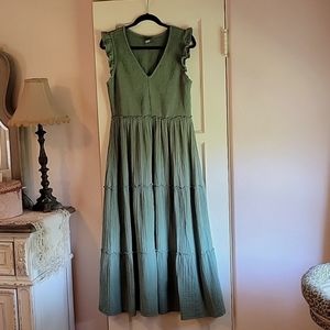 Old Navy sage green sleeveless dress